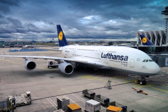 Lufthansa úspěšně přistála s doménovým sporem